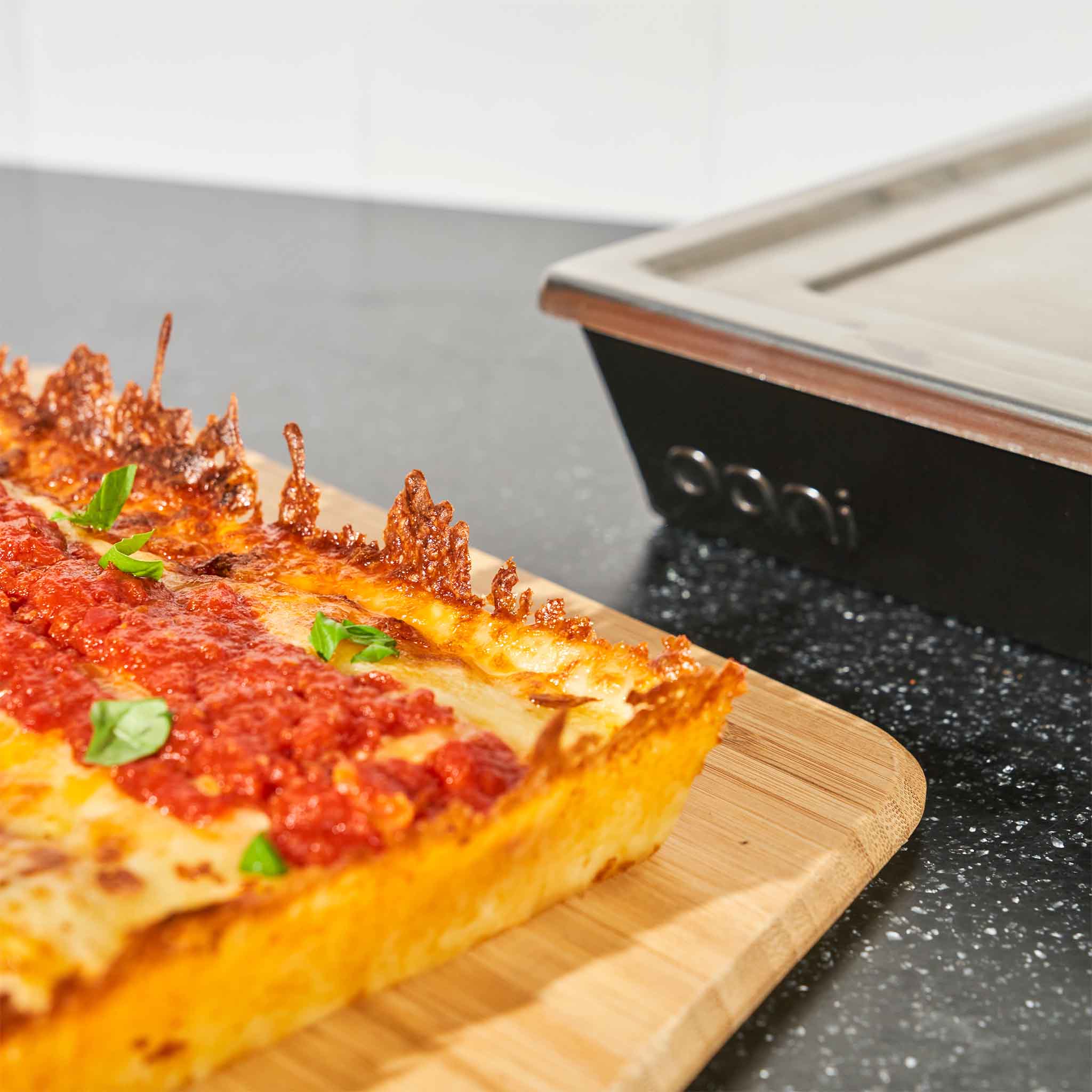 Ooni Ultimate Detroit Pizza Pan Bundle (Medium) - Image 7