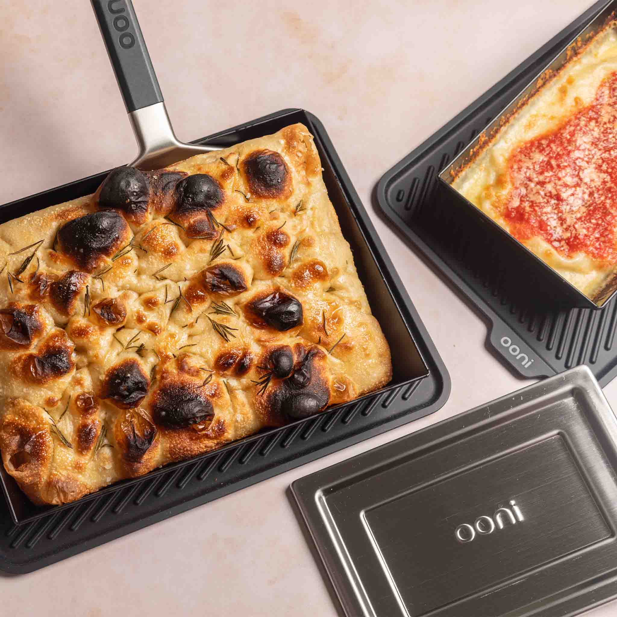 Ooni Ultimate Detroit Pizza Pan Bundle (Small) - Image 2